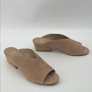 Eileen Fisher Katniss Slides in Tan 9.5 S74